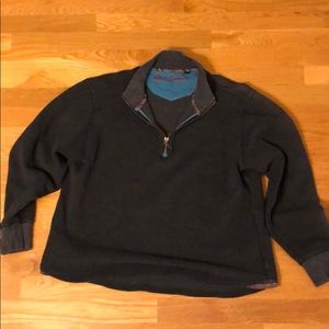 Men’s large Robert Graham sweater